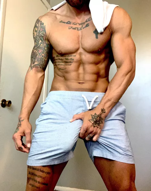 Think anyone would notice? by blazzer_80