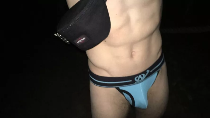 Went for a small walk around a lake and nearly go caught at the end by nudeens