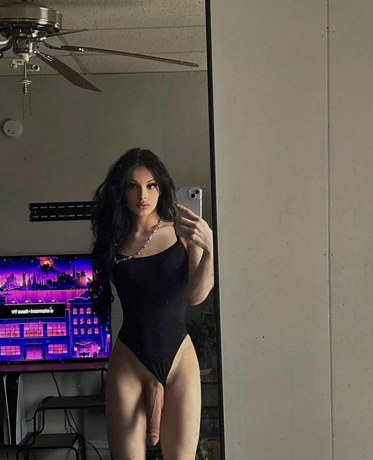 Who else is crazy about her posted by Snoo_43811