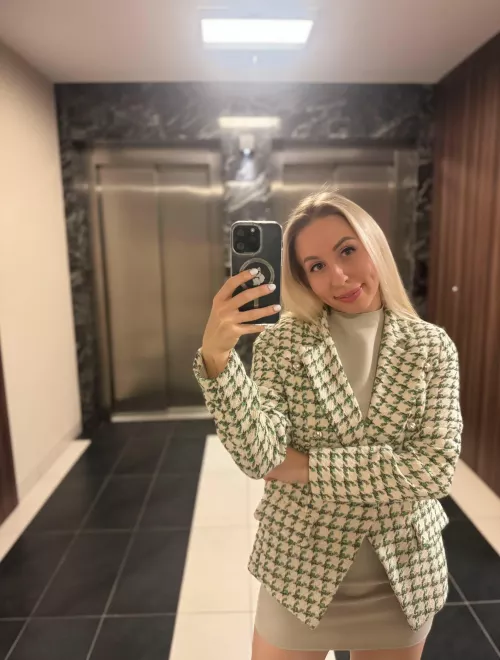 Would you take it off me? by pollypollywolly