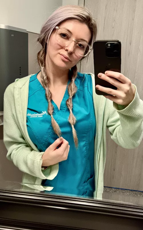 You know what we will do in my break.. by kelsikingstonn_