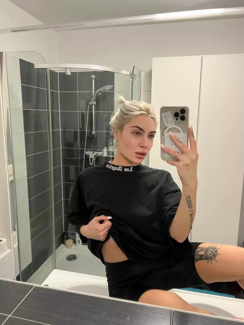 You want me to give you the best blow job of your life? by Karin_Koron