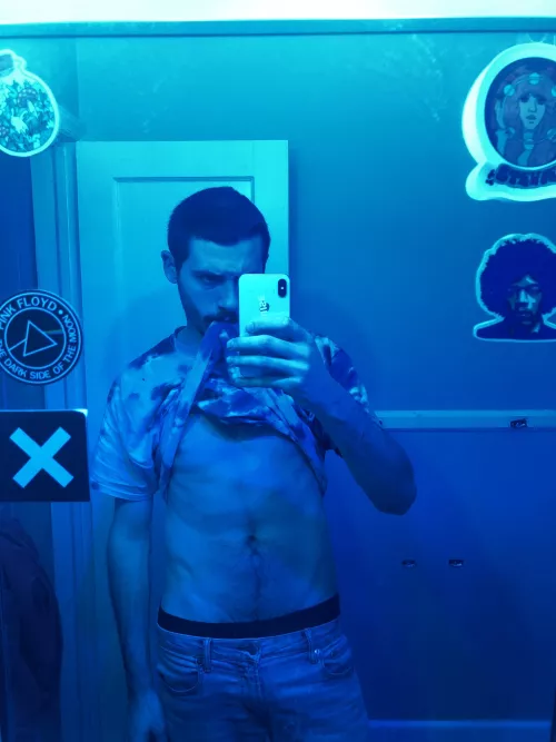 [22]Hey first time posting. What y’all think? by lucidEboy