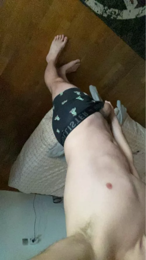 23 France hung looking for longterm with skinny guy, pref my age, snap : felixxl2001 by Reasonable_Bet_4318