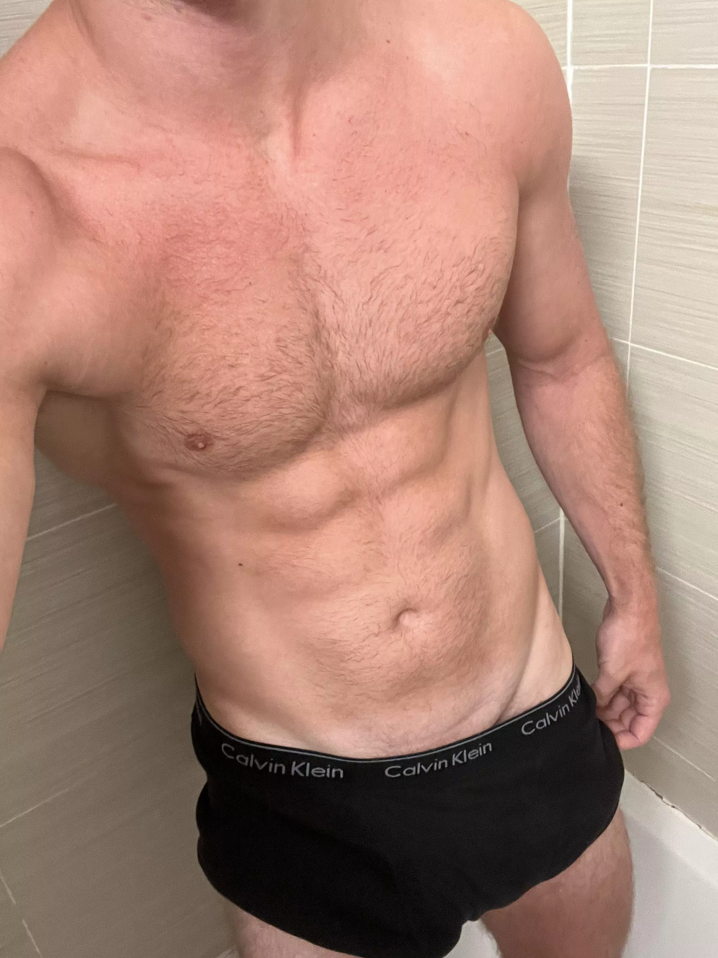 24 fit top. Femboys/trans & smooth bottoms hmu @blakee_hollandd posted by Ok_Birthday_6274