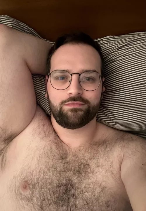 29 beefy hairy cub looking for pic trade, chat, and more. into all types of guys, but hairy dudes, verbal dudes, & face pics get my attention quickly. hit me up with age @oaken-nickel by oaken-nickel