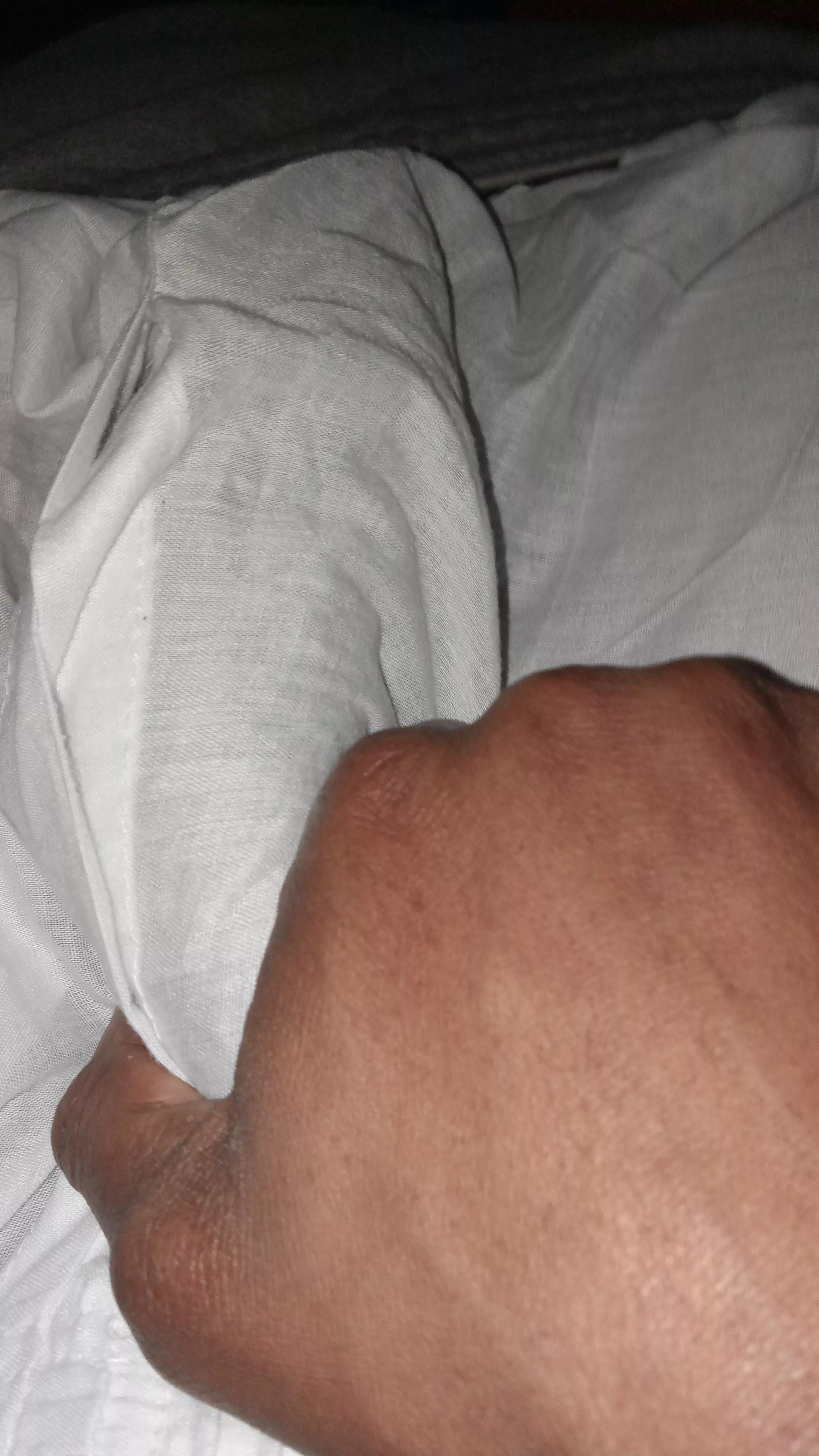 Does my bulge  turn you on? posted by 142blue