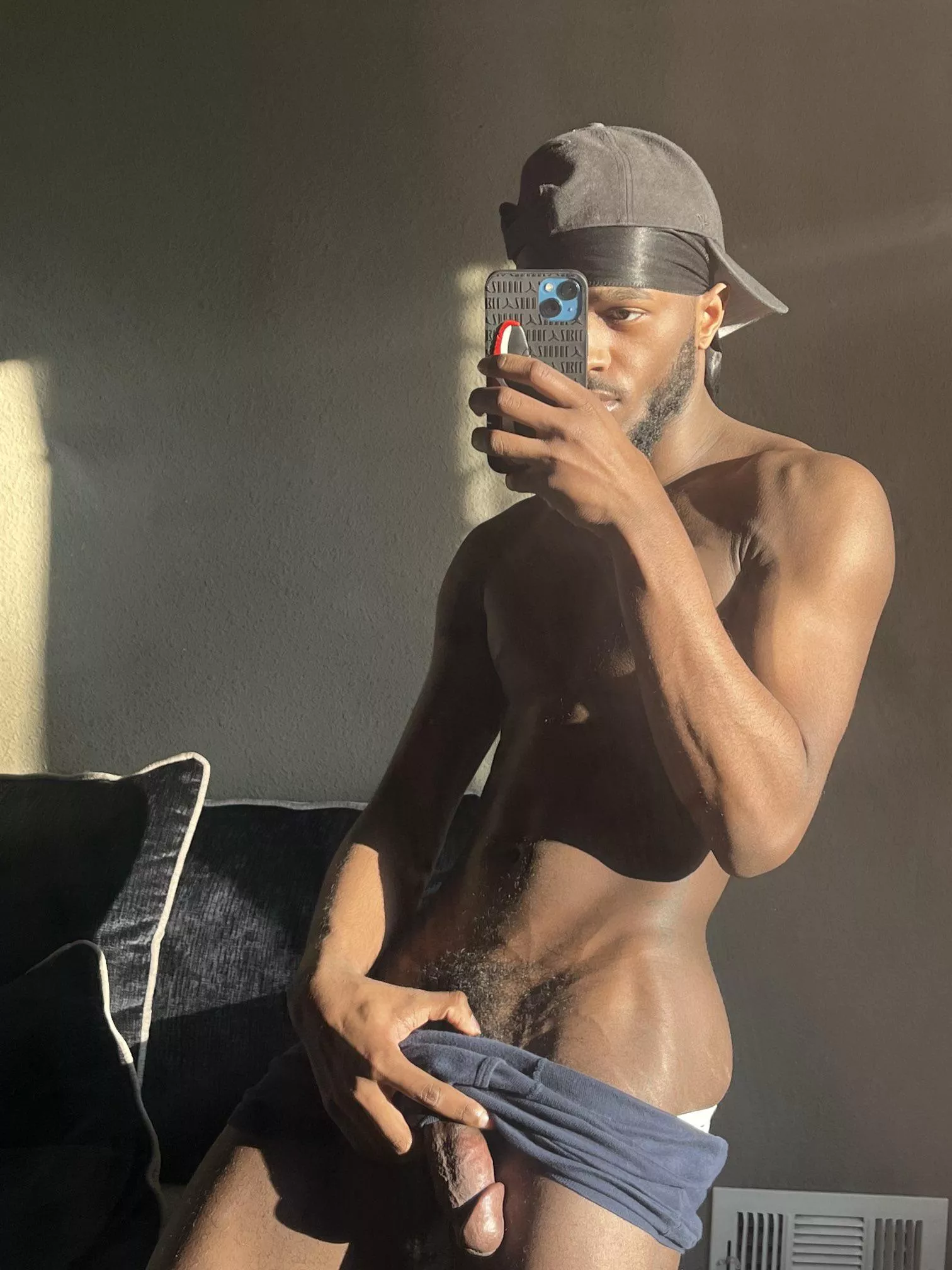 eyes on me always posted by daddyyoudeserve