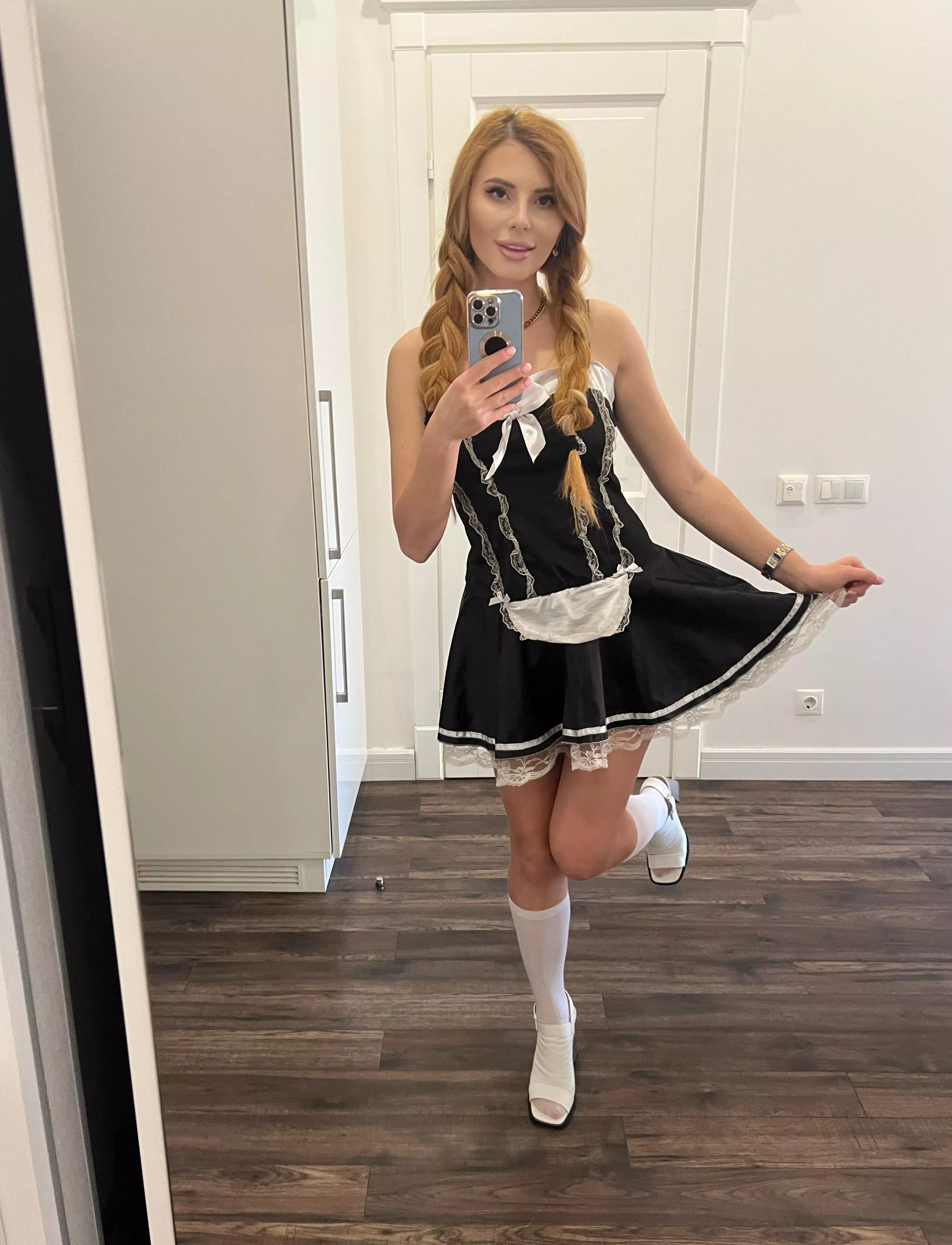 [F] I will be the best German governess for you posted by Fondlyoutput