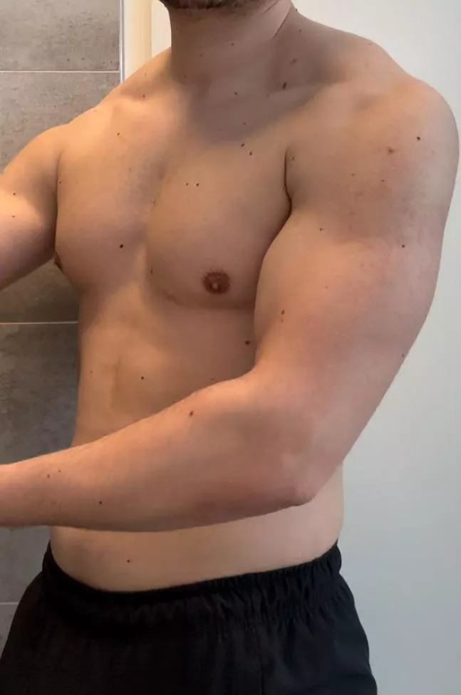 Girlfriend is away, need me a feminine bottom to replace her @trist20224779 ;) posted by No_Assistant_9569