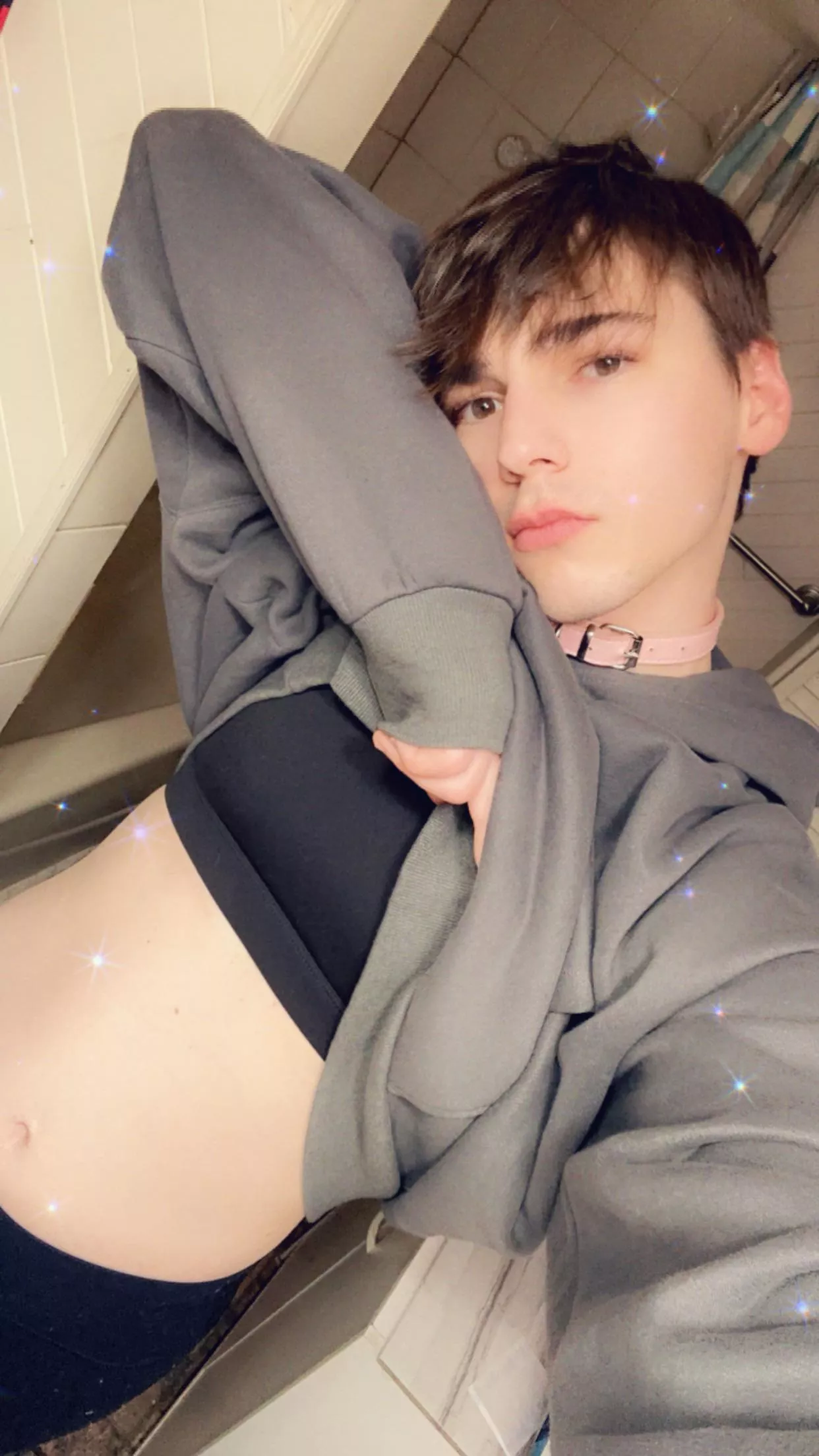 ✨Gotta love midriffs~✨ posted by Blu_Da_Floof