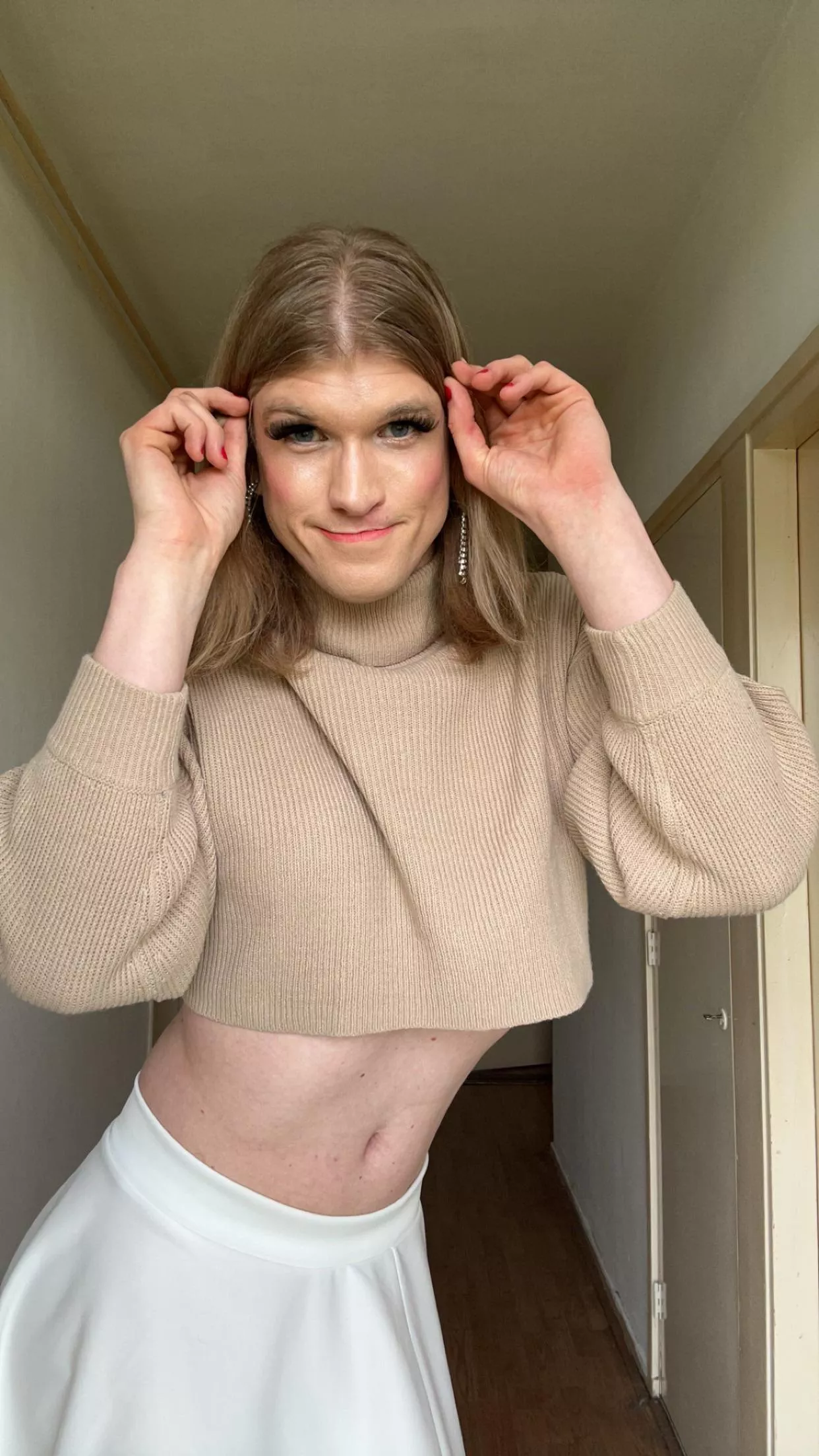 Hiii x posted by thalsals