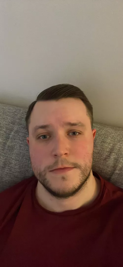 Hope you are having a good weekend! by Zeevo9