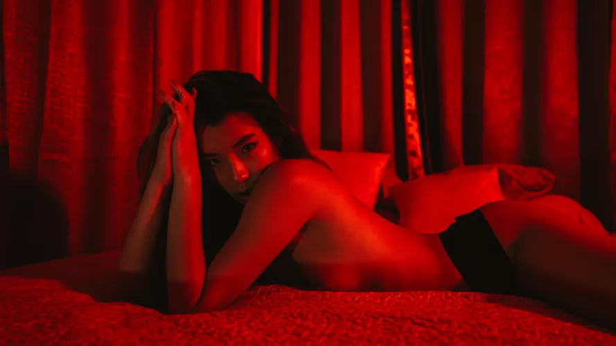 I can turn your room into a sauna with my body heat by QuirkyCocoiut