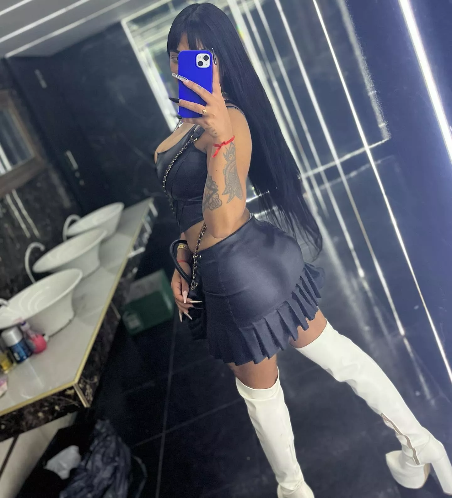 I love white 🤍🥰😍 posted by Model23