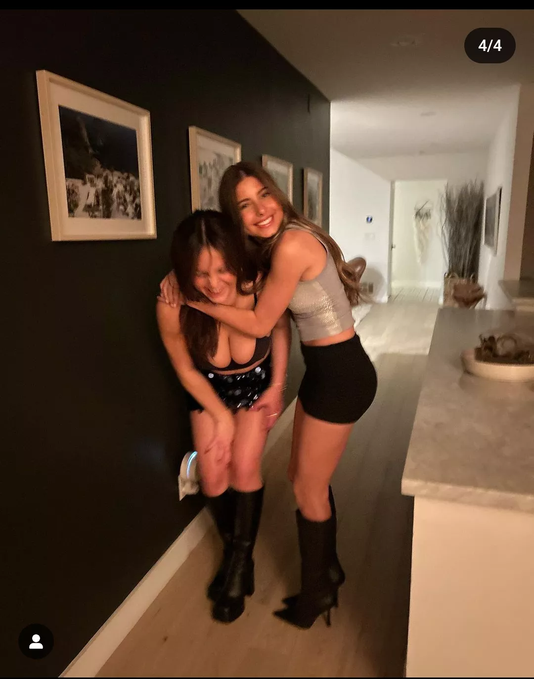 If you're the kiss, I'll be the hug posted by noob_saibot_hunter