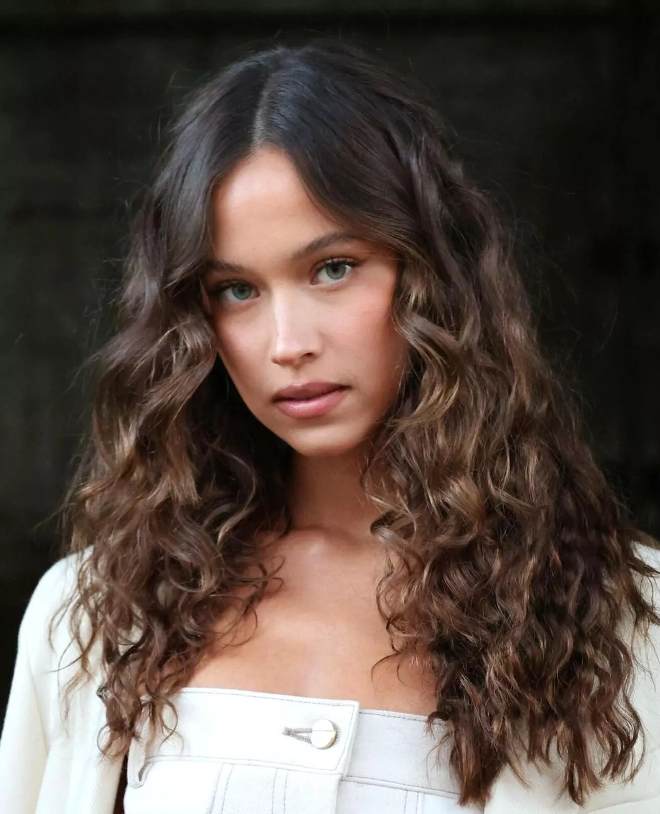 Isabelle Mathers posted by qwer5r