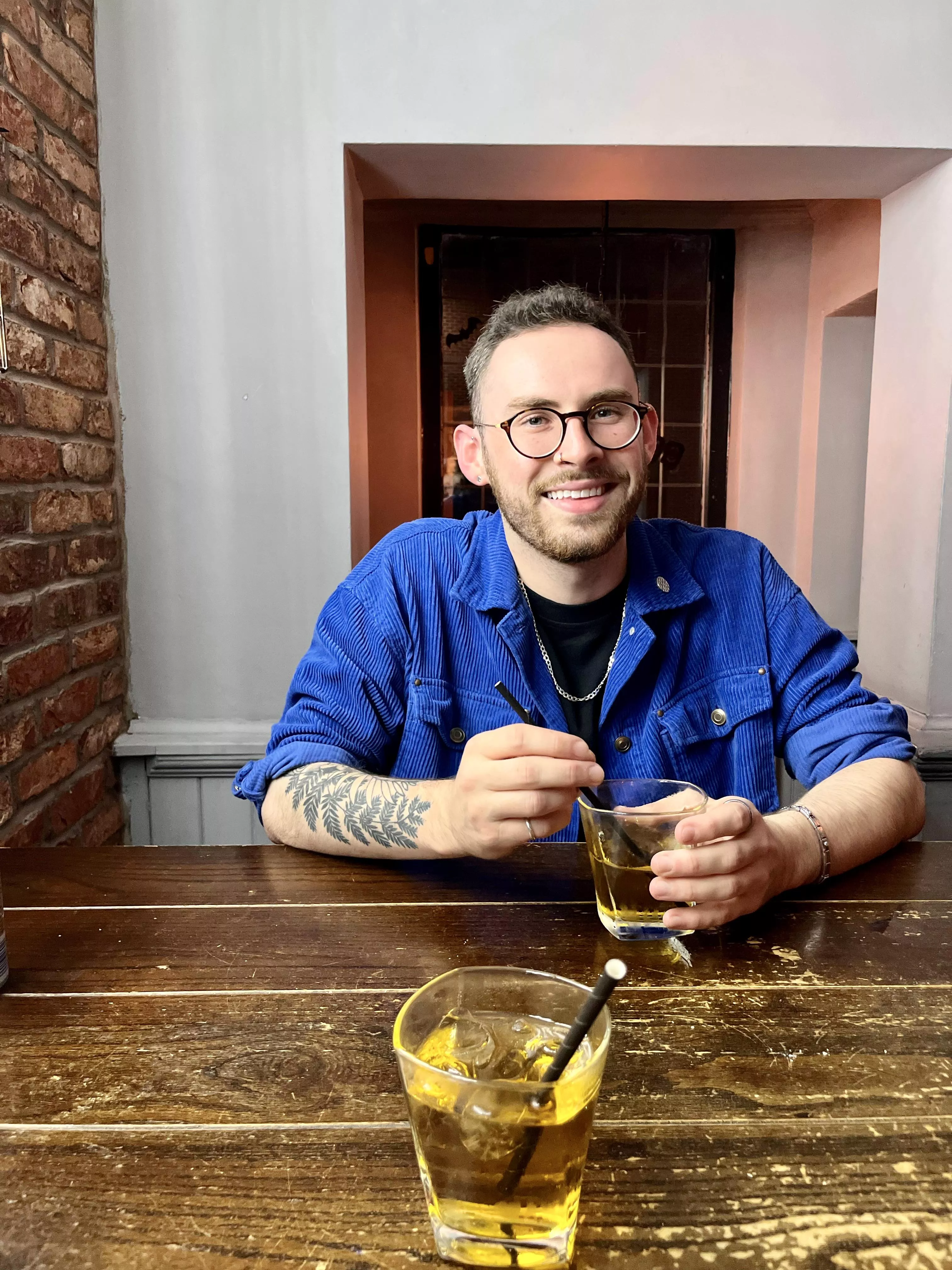 Looking for new mates and people to chat to🤷🏻‍♂️ posted by checkshacket