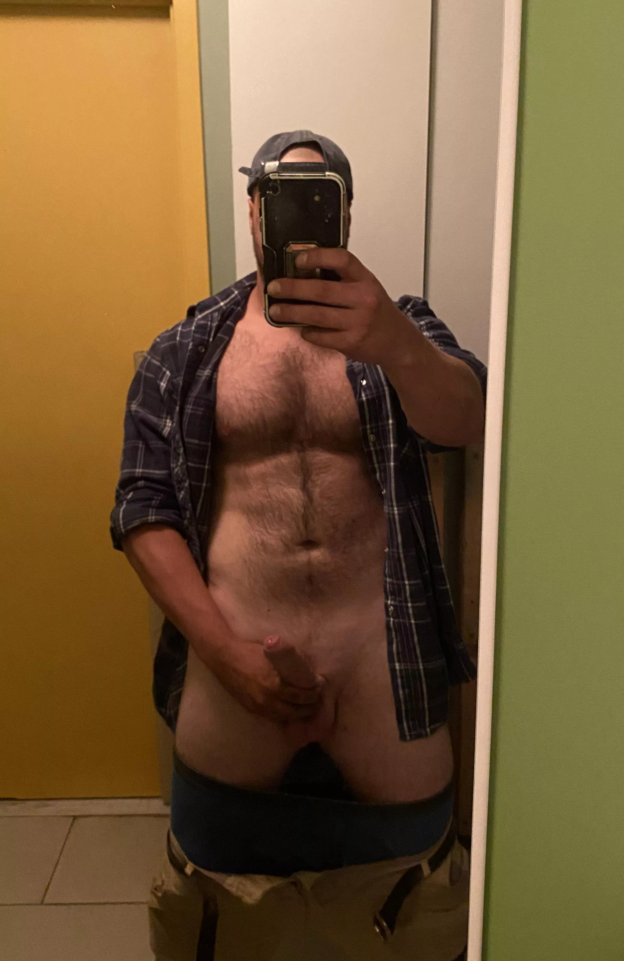 M(30) straight, bored and horny. Dm? posted by all0123