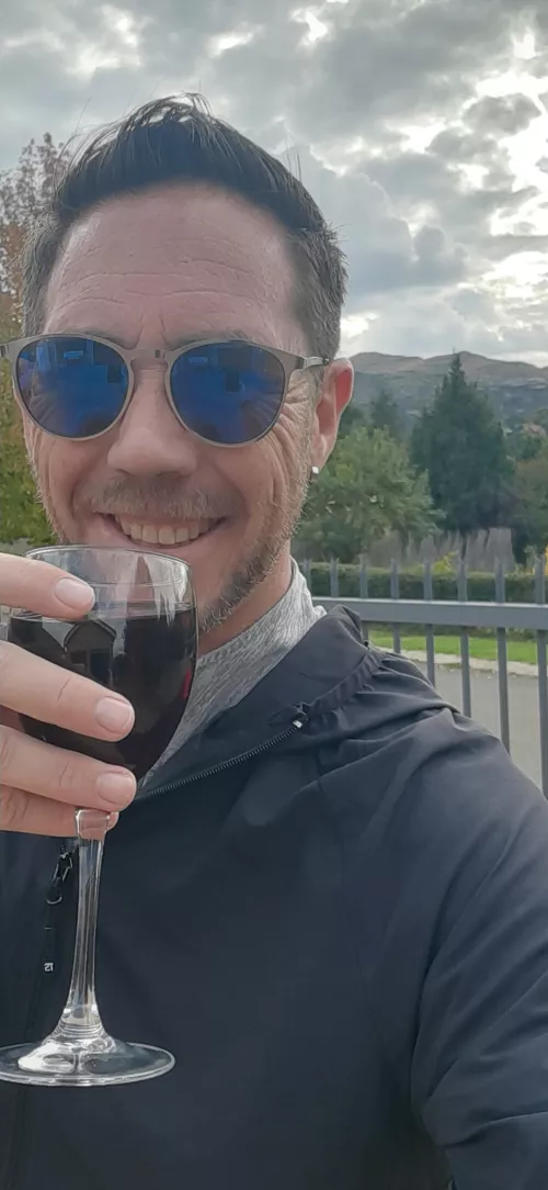 Opinions please by AlwaysHornyBttm