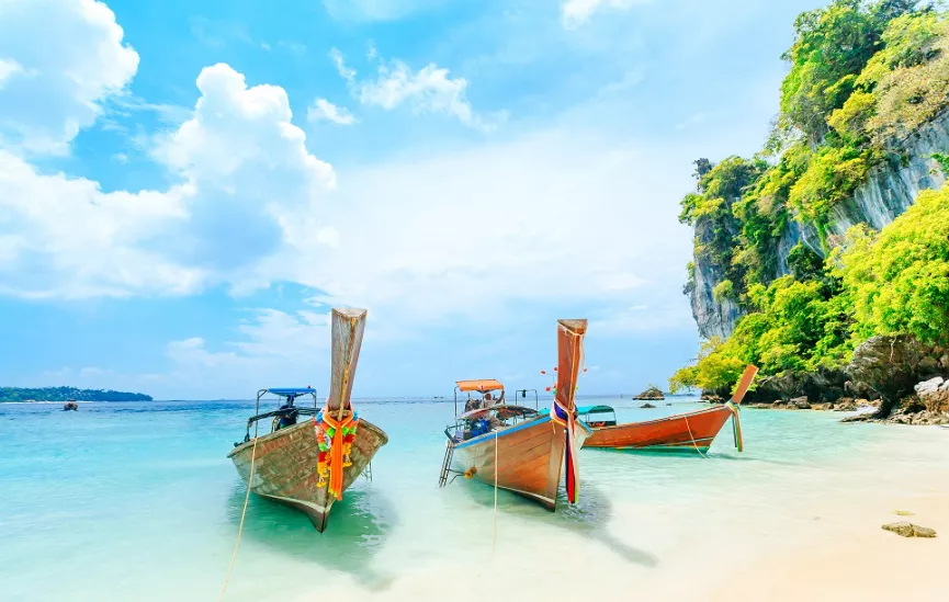 Ready for a boat trip posted by chn10919