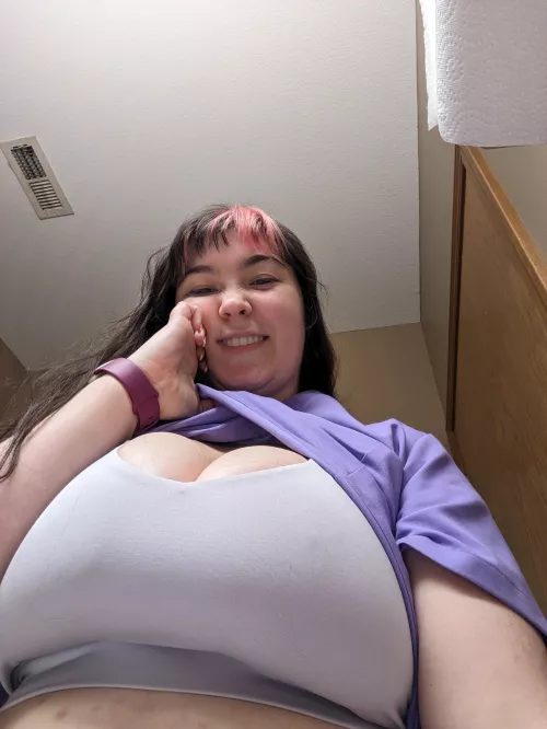 Sports bra cleavage  by DelilahTheBaker