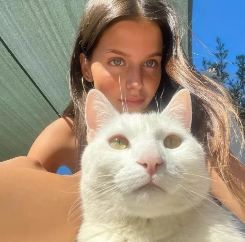 Stephanie Mandich by BeerGoggles2022