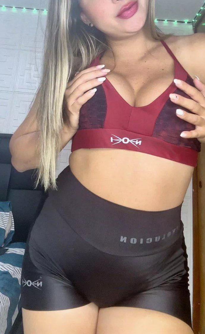 the looks follow me in the gym  posted by Educational_Sort1707