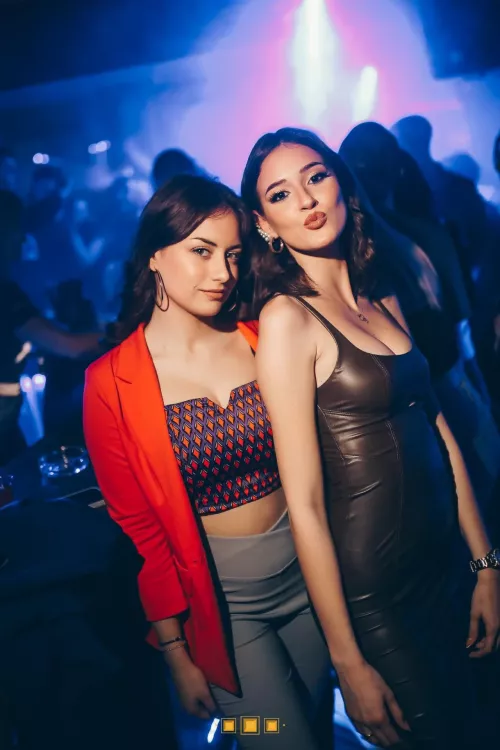 Tight body in tight leather  by sexNheels