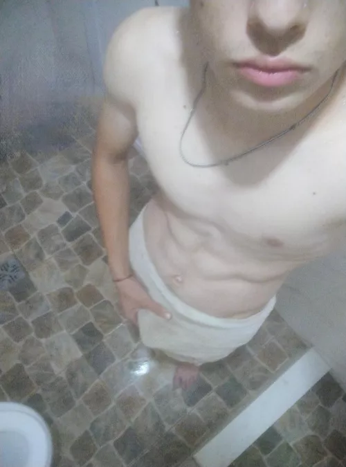 What's the riskiest place you've ever had a quickie? tell me 😏 by Williamedwarddd