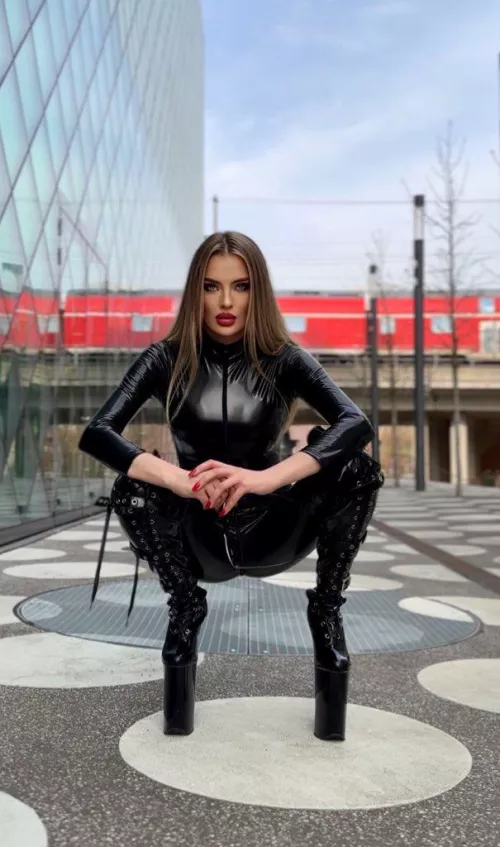 What's your first impression of Me in this fit? by Accomplished-Dog7086