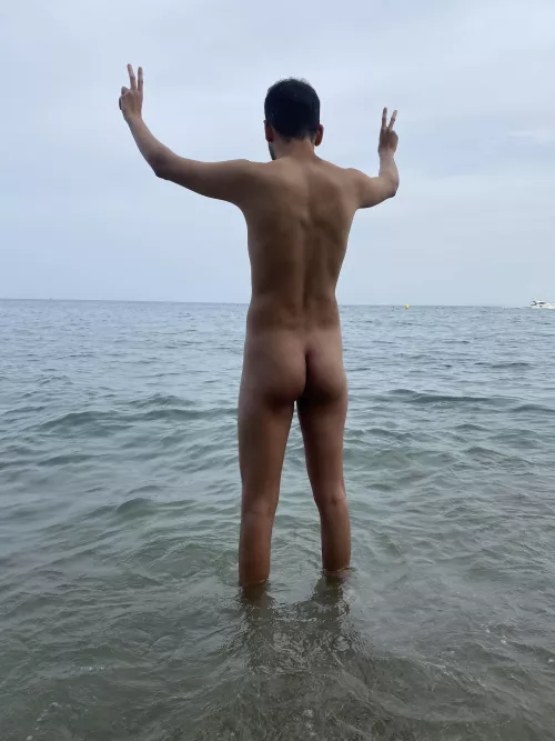 Would you fuck me in public? 🍑 by Arabian55