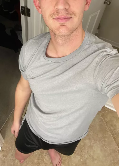 27 vers bottom, looking for hot bate buddies. Add rob135373 by Unfair-Ad6012