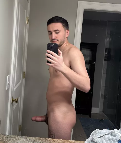 Can someone help me wash up in the shower ? by DamianG617