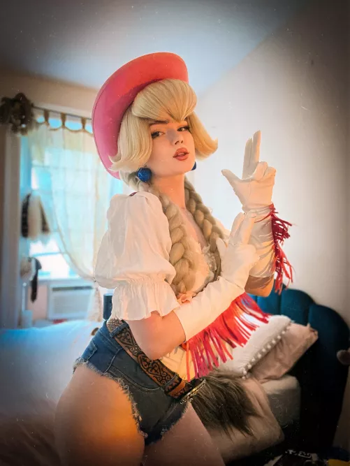 Cowgirl Princess Peach by toodlelouuu