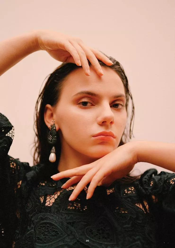 Dafne Keen posted by Wild-Calligrapher141