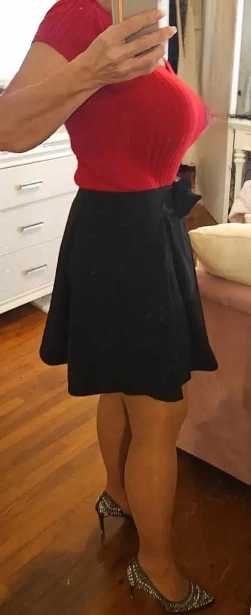 (F54) Hott Momma Monday by hottbamabelle1