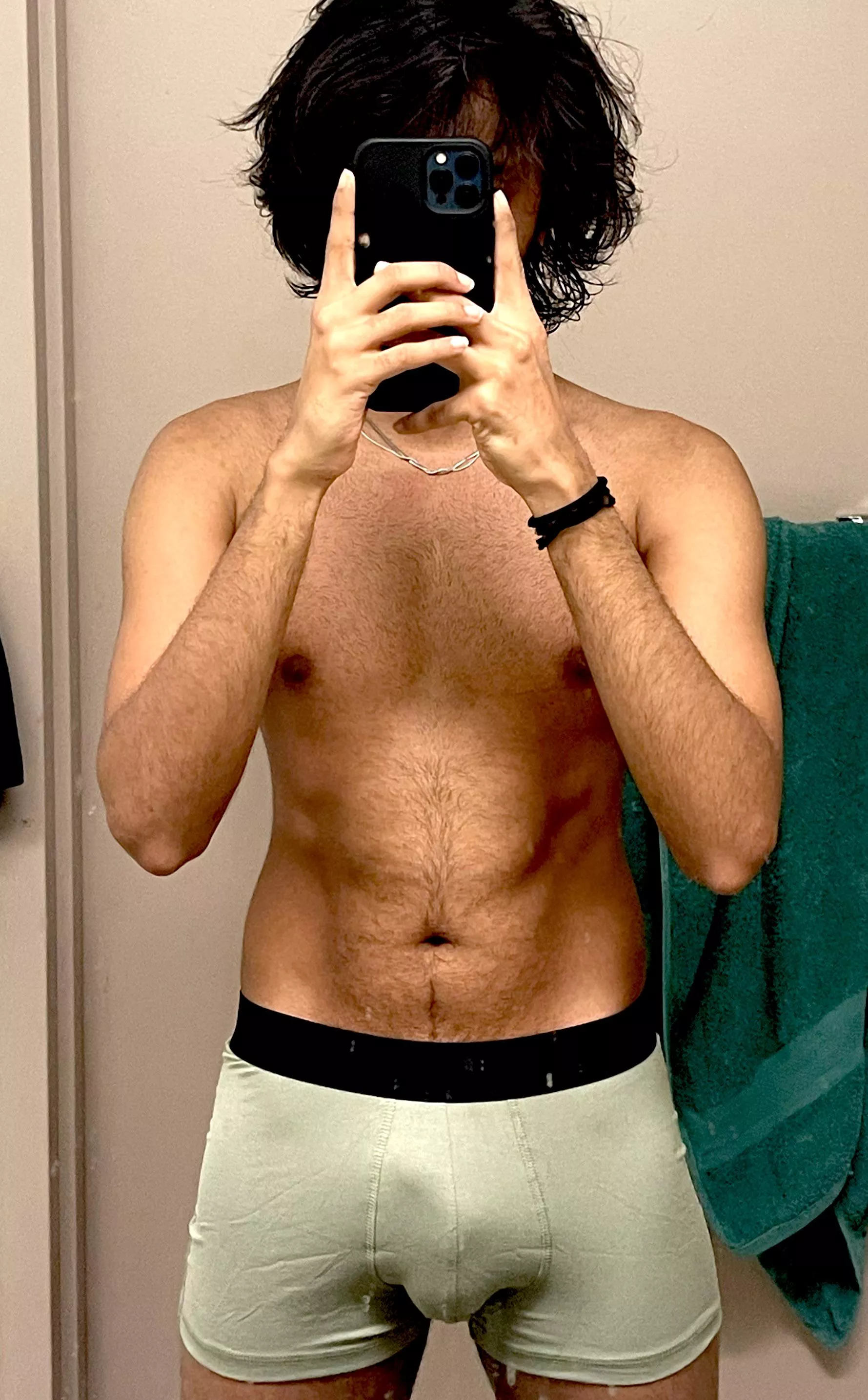 First post! 🤭 not hard yet! Wanna help? posted by Competitive_Neat_774