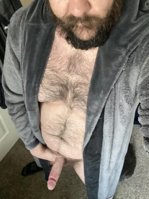 Get down on your knees for me by ChubbyBWC3