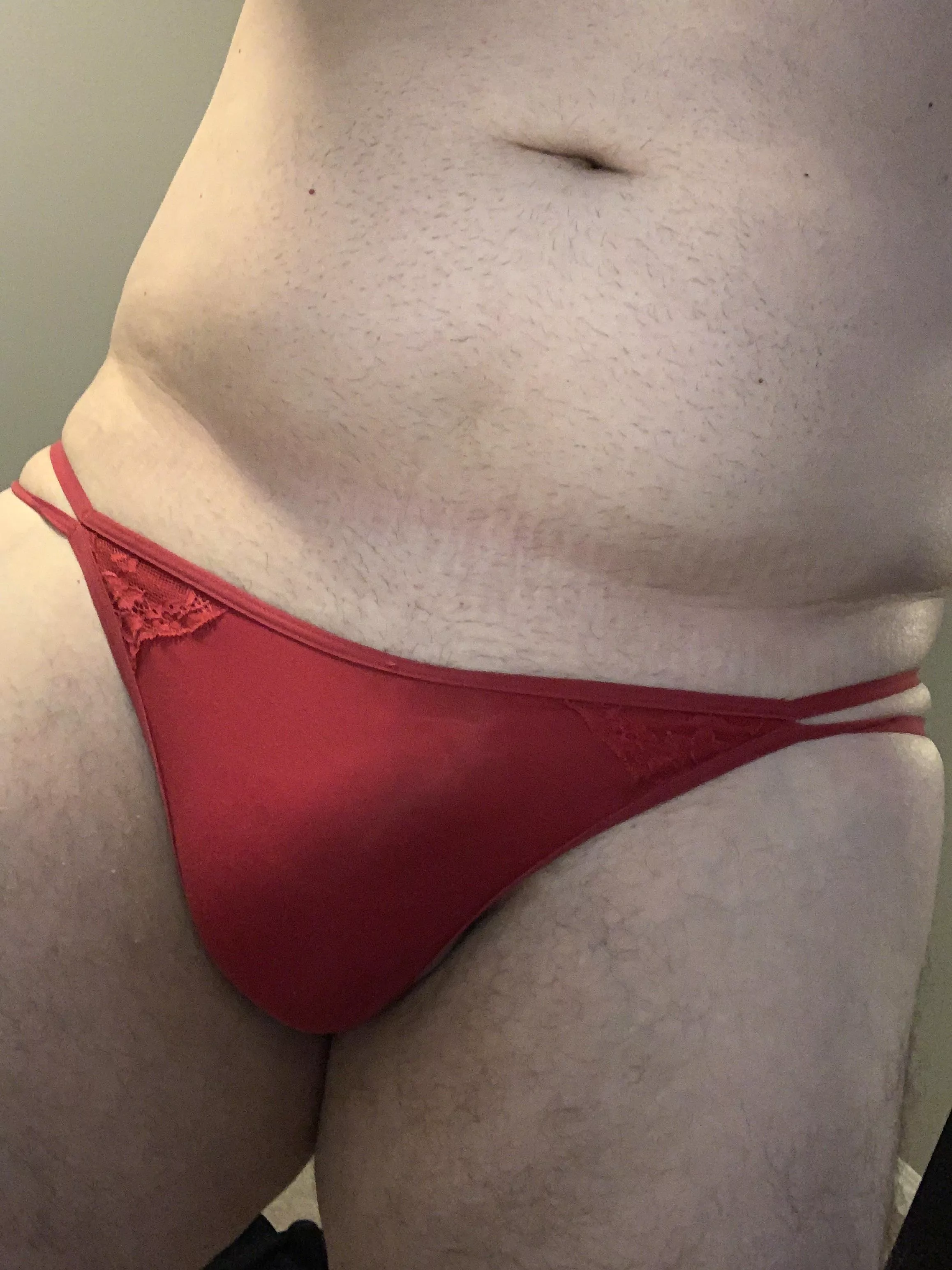 Happy Sunday everyone. Come say hello! posted by anytingoes12