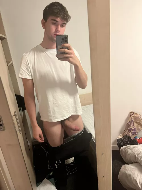 Haven’t posted since turning 19! What have I missed? by Gstarbaby15