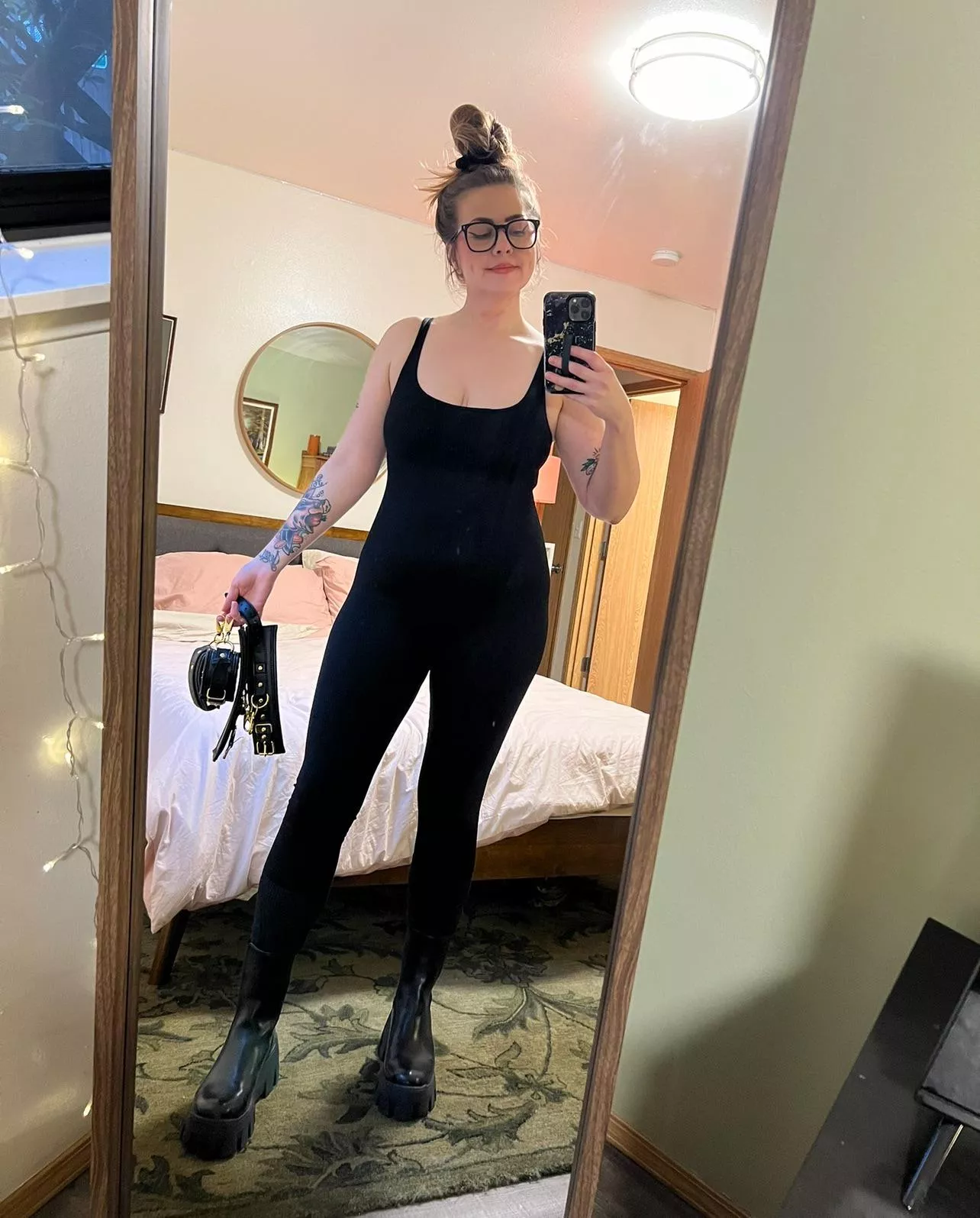 I brought toys.  posted by thekinkycherries