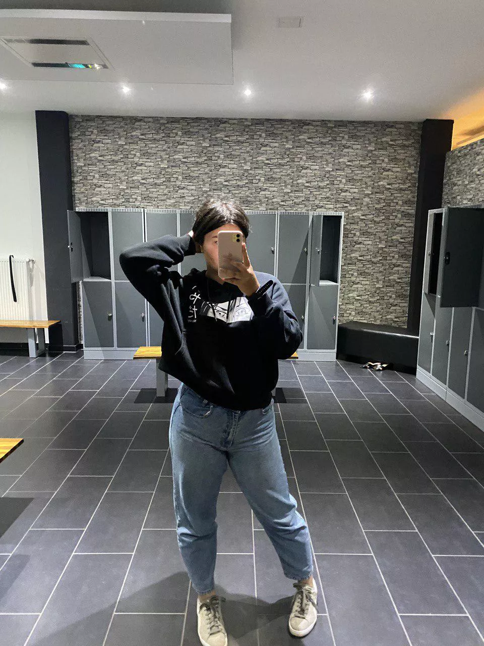 I like to look sexy at practice [F] posted by CharmBaby_Mom