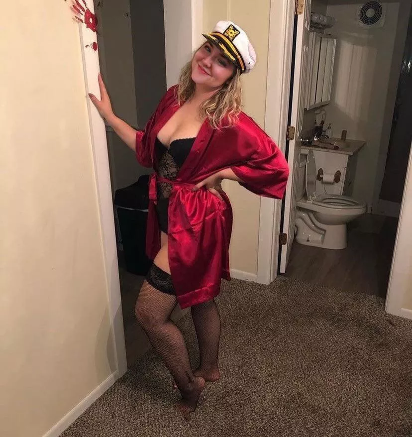 I really want strangers to trib my wife  posted by ZookeepergameOver811