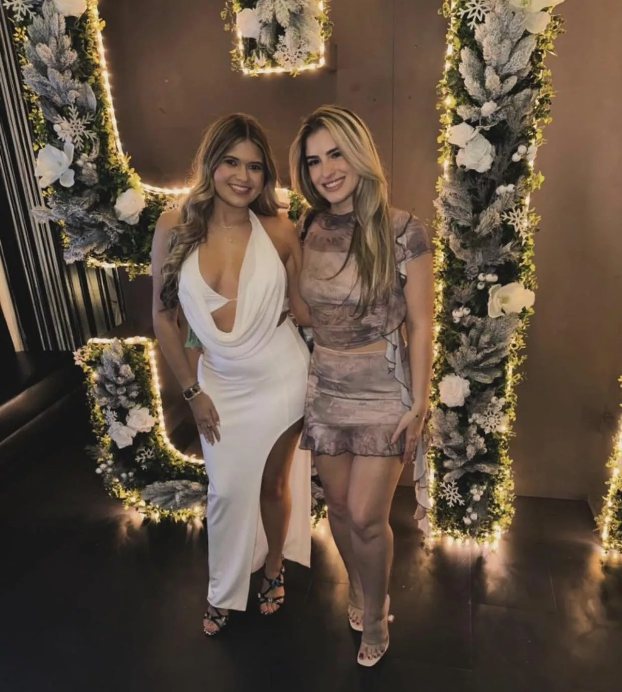 Left or right? posted by tennisa_zelal