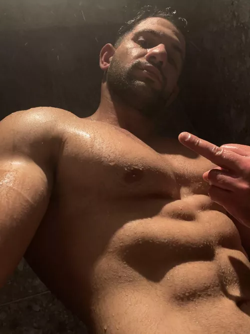 Let me remind you who’s in charge here by TheKingDavid_