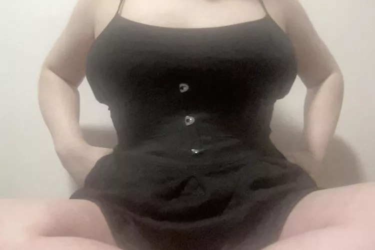 No underwear under there ;) by DeliciousBattle2206