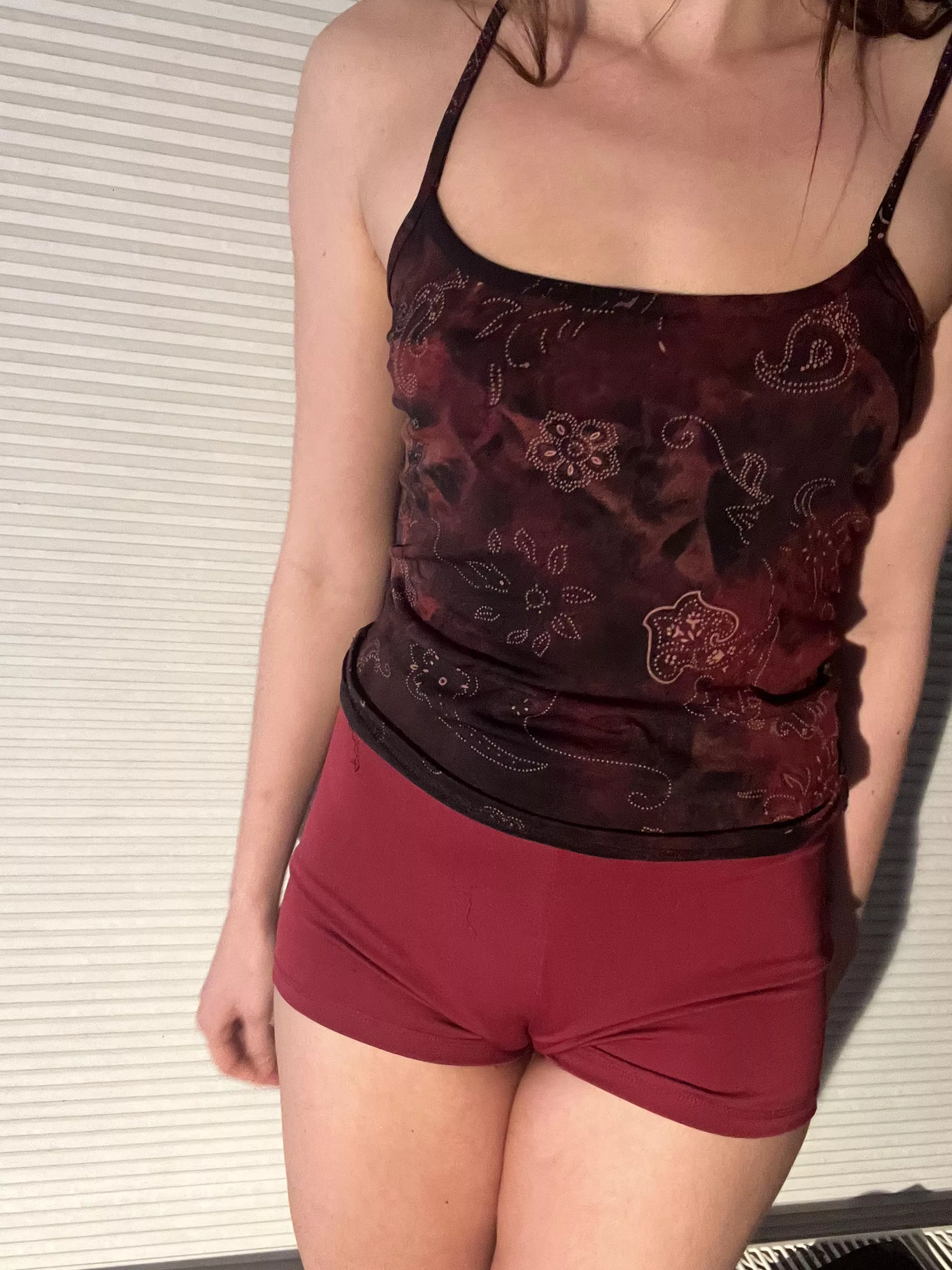 Think I pulled them up a little to far up, ups posted by Alexiaburnsss