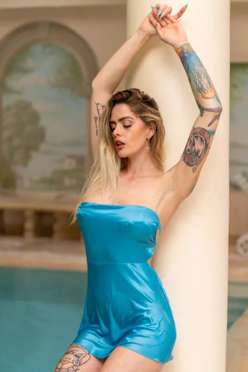 Tight all round  by MistressRebecca21