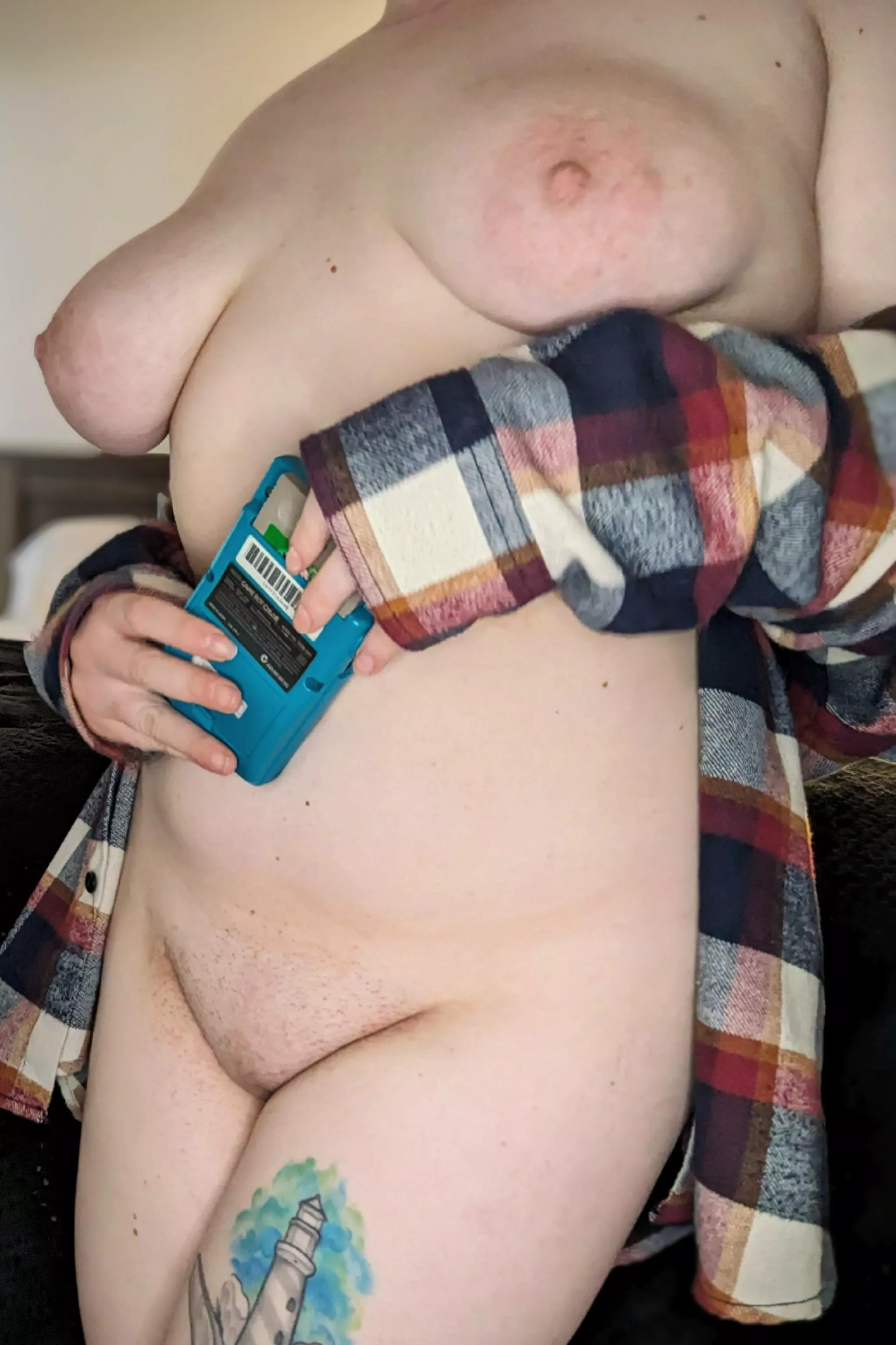 Wanna lay in bed and play Pokemon with me posted by Sexy-Scars